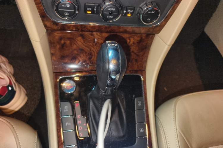 Used Volkswagen Passat 2013 1.8TSI DSG Prestige Edition
