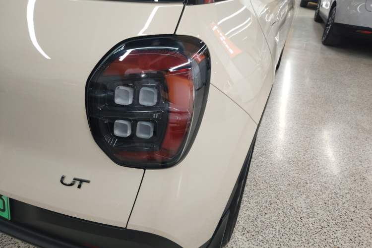 Used AION UT 2025 420 Smart Edition Right Rear Taillight