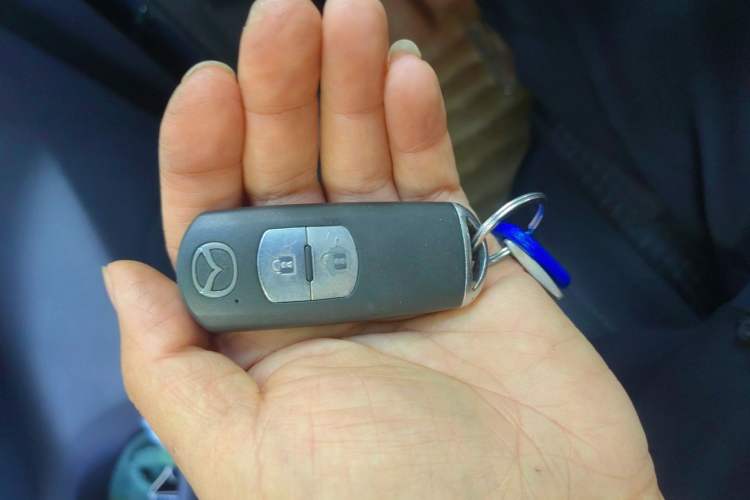 Used Mazda CX-5 2015 2.0L Automatic Two-Wheel Drive Urban Version Vehicle Key