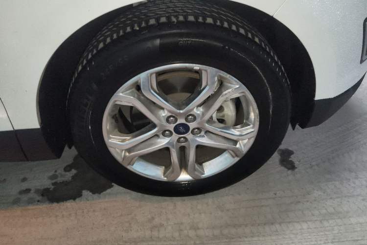 Used Ford Edge 2018 EcoBoost 245 Two-Wheel-Drive Titanium 7-Seater China V Standard
