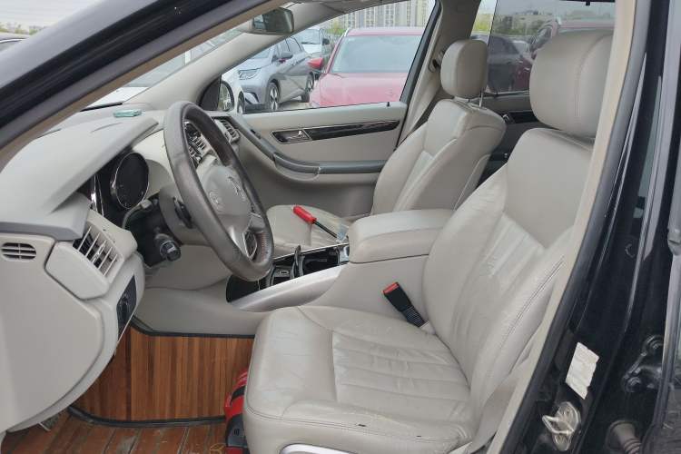 Used Mercedes-Benz R-Class 2007 R 350 L 4MATIC
