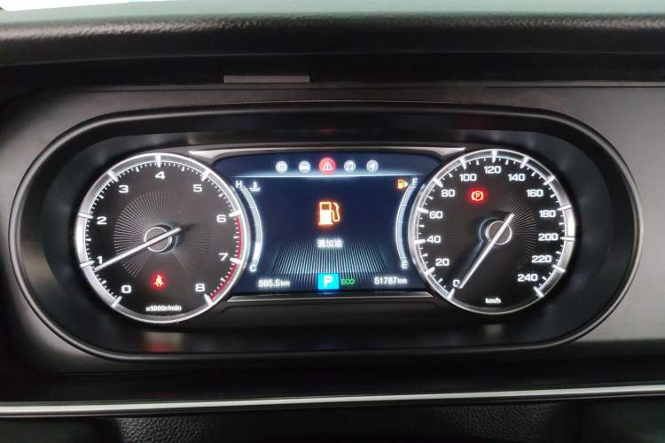 Used GAC Trumpchi M6 2021 270T DCT Luxury Edition (7-seater)
