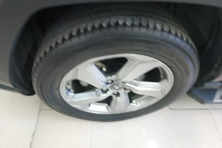 Used Toyota RAV4 2021 2.0L CVT Two-Wheel Drive Fashion PLUS Edition