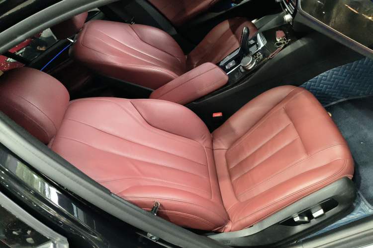 Used BMW 5 Series 2019 530Li Leading Model M Sport Package
