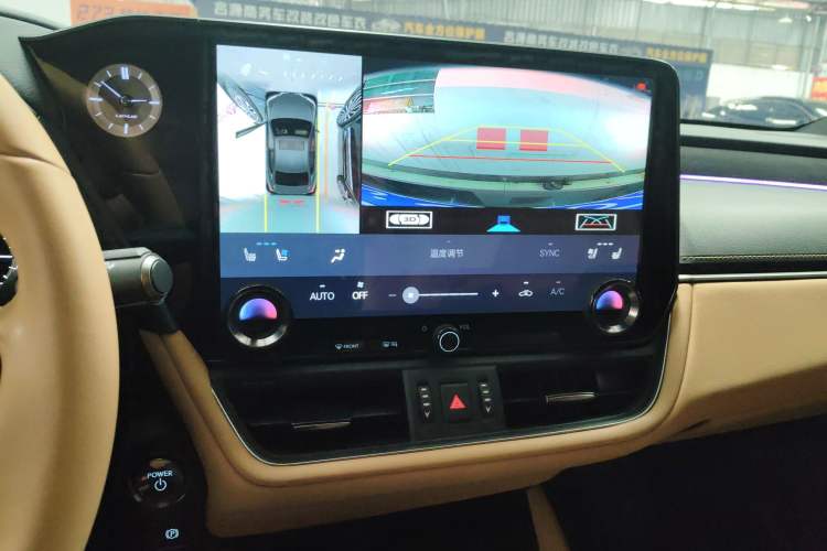 Used Lexus ES 2025 300h Deluxe Edition Audio And AC Panel