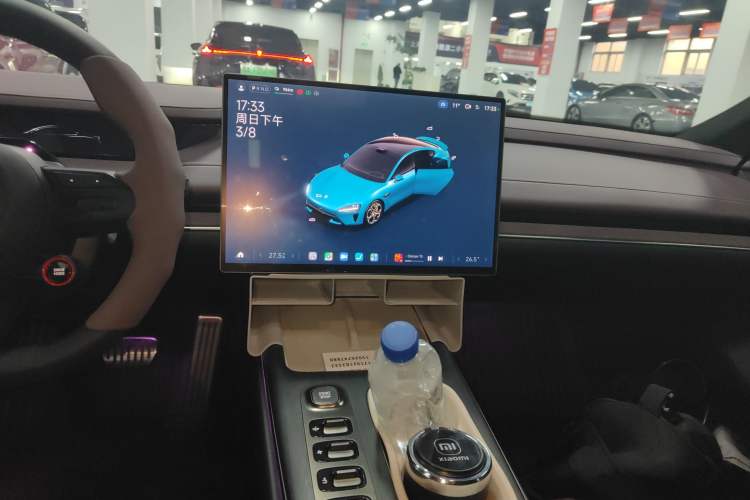 Used Xiaomi Auto SU7 2024 Four-Wheel Drive Ultra-Long Range Advanced Intelligent Driving Max Edition