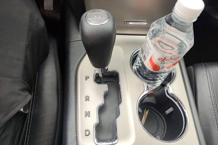 Used Jeep Grand Cherokee 2011 3.6L Comfort Edition