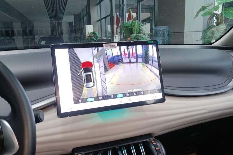 Used BYD Yuan PLUS 2024 Honor Edition 430KM Beyond Model
