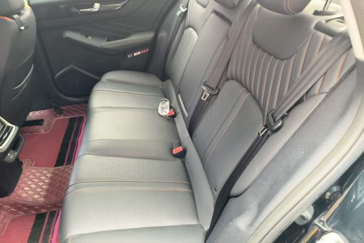 Used Dongfeng Aeolus Yixuan MAX 2023 1.5T Ultra-Stylish Trendsetting Dad Edition