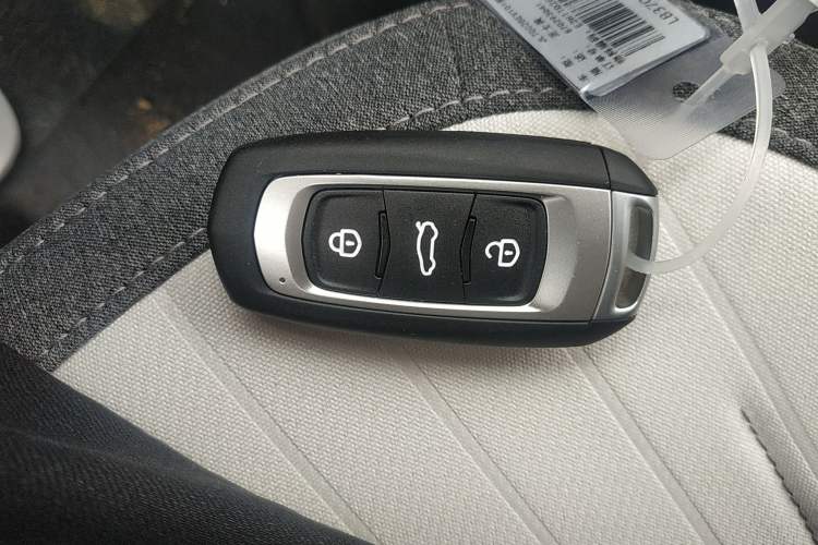 Used Geely Galaxy Panda 2025 210 km – Yuanqi Bear