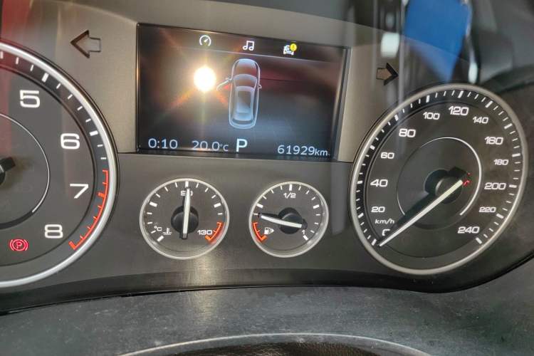 Used BORGWARD BX7 2016 28T Two-Wheel Drive Luxury Version 5 Seats
