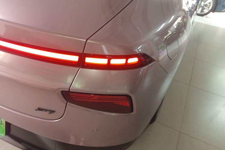 Used XPeng P7 2020 670N