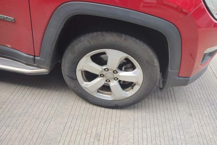 Used Jeep Compass 2017 200T Automatic Family Edition