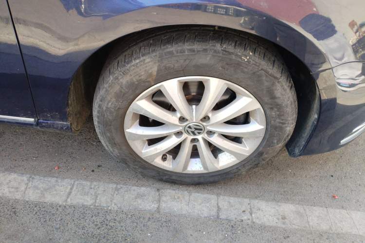 Used Volkswagen Magotan 2012 1.8TSI Luxury Model
