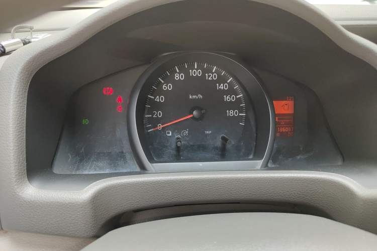 Used Nissan NV200 2016 1.6L CVT Deluxe Model Instrument Cluster