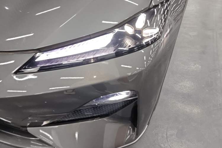 Used Deepal SL03 2025 Pure Electric Sports Car Left Front Headlight