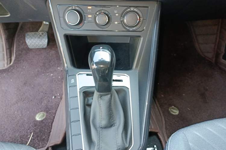 Used Volkswagen Lavida 2023 New Sharp 1.5L Automatic Excellent New Edition