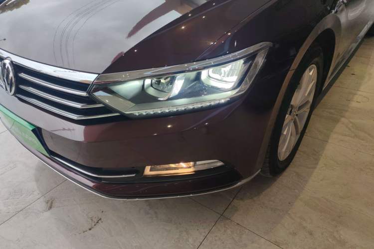 Used Volkswagen Magotan 2018 Facelift 330TSI DSG Luxury Model
