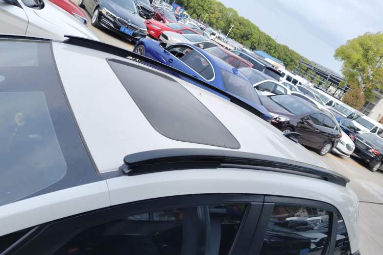 Used Honda LIFE 2021 1.5L CVT CRO-SS Fun Edition Roof