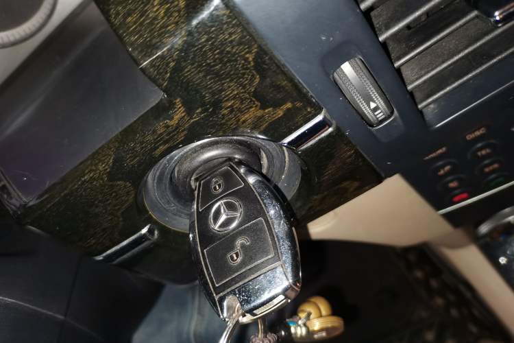 Used Mercedes-Benz GLK-Class 2011 GLK 300 4MATIC Dynamic Model