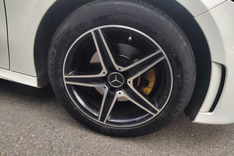 Used Mercedes-Benz A-Class 2020 Restyled A 200 L Sport Sedan Fashion Version