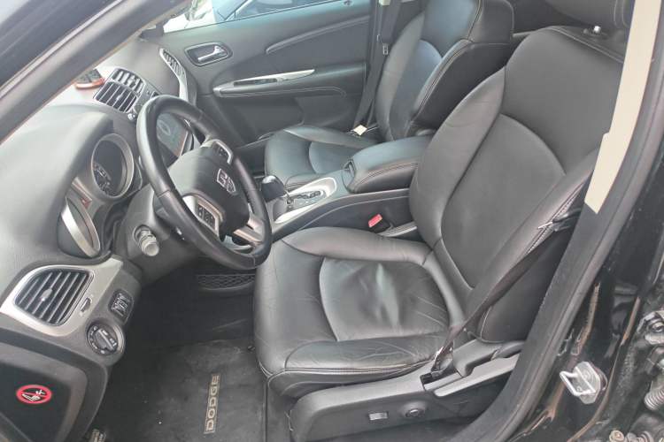 Used Dodge Journey 2015 2.0TD Four-Wheel Drive Luxury Edition
