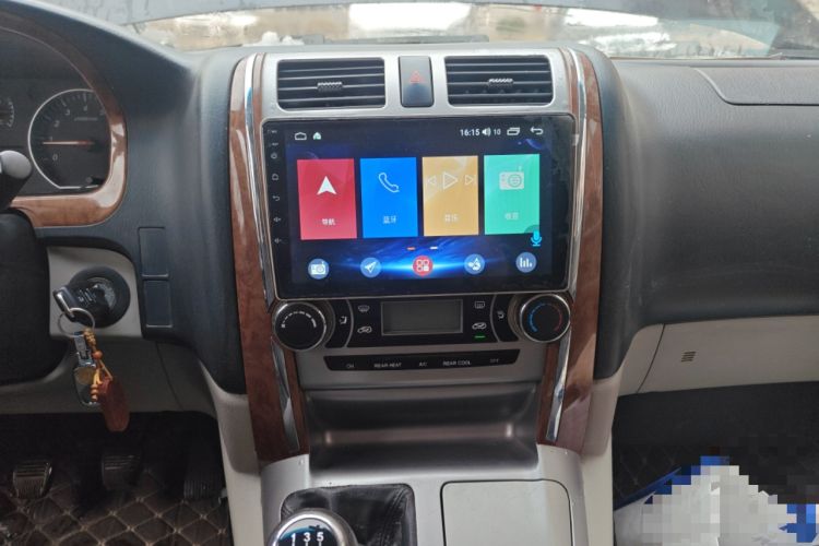 Used Jinbei Grace 2016 2.2L Classic Edition Standard Version Long Wheelbase 10 Seats
