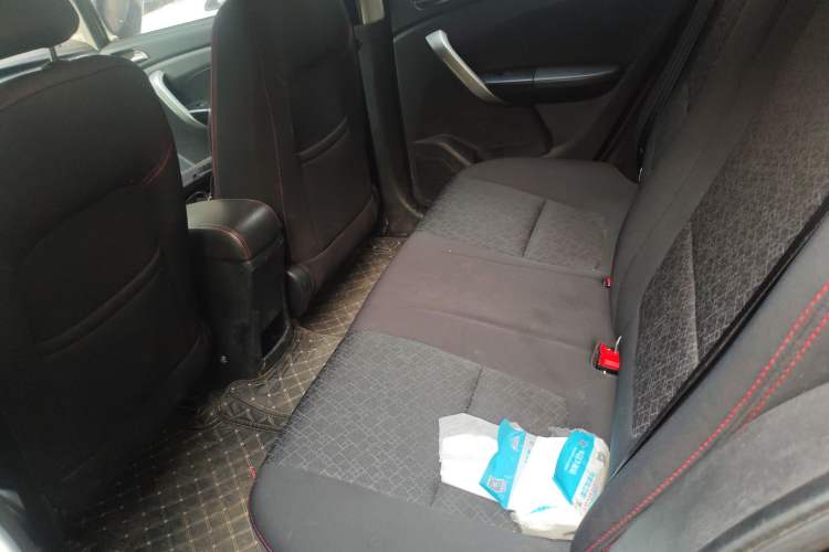 Used Cowin C3 2015 1.5L Manual Yellow Diamond Edition