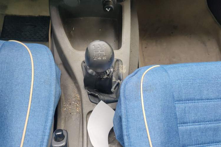 Used Wuling Rongguang V 2016 1.2L Practical Model Non-Power-Assisted