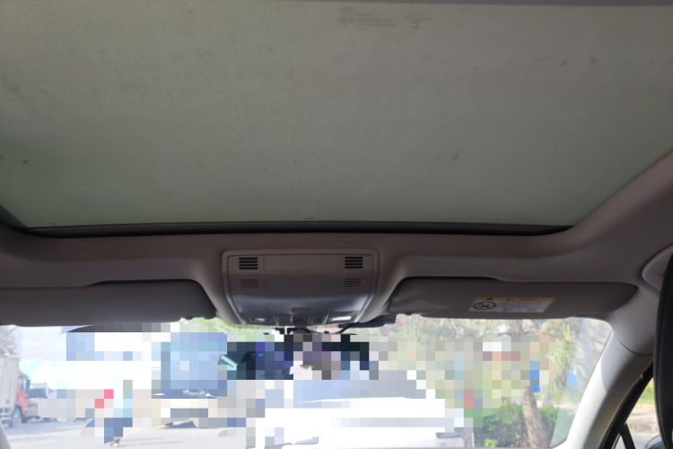 Used Volkswagen Magotan 2017 330TSI DSG Luxury Model Headliner