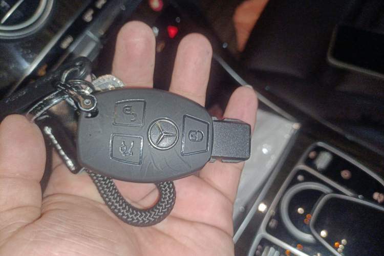 Used Mercedes-Benz GLC 2018 GLC 260 4MATIC Luxury Model