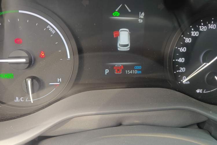 Used Toyota SIENNA 2024 2.5L Hybrid Luxury Edition