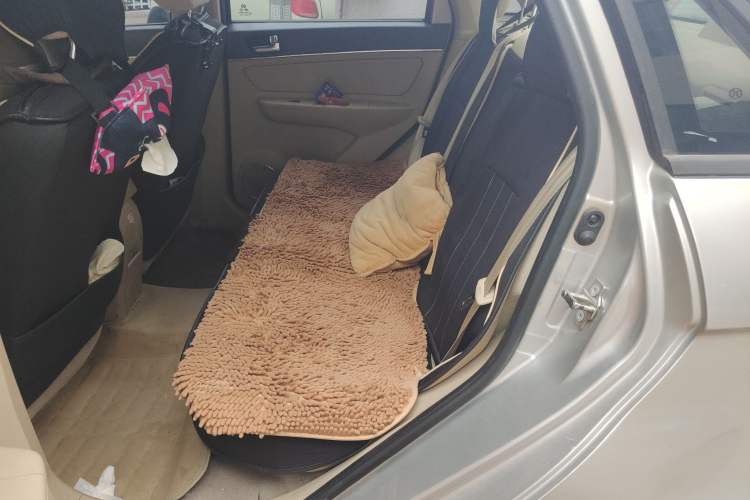 Used BAIC E Series 2013 Sedan 1.5L Manual Lotte Edition