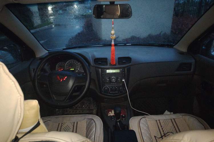 Used Wuling Rongguang S 2021 1.2L Base Model 5-Seater LSI Headliner