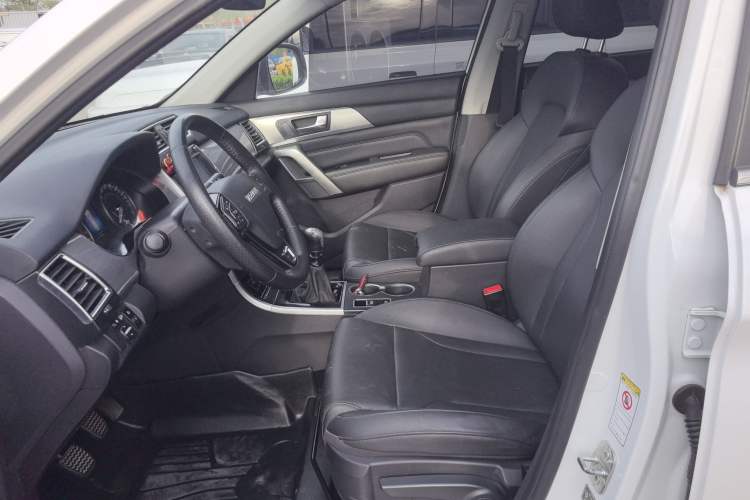 Used Haval H2 2017 Red-Label 1.5T Manual Two-Wheel Drive Luxury Model Left Front Seat