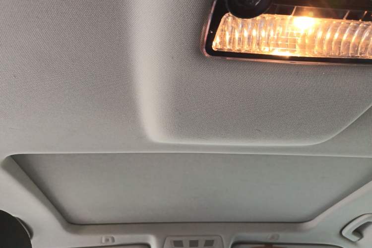 Used BMW 5 Series 2014 525Li Luxury Design Package