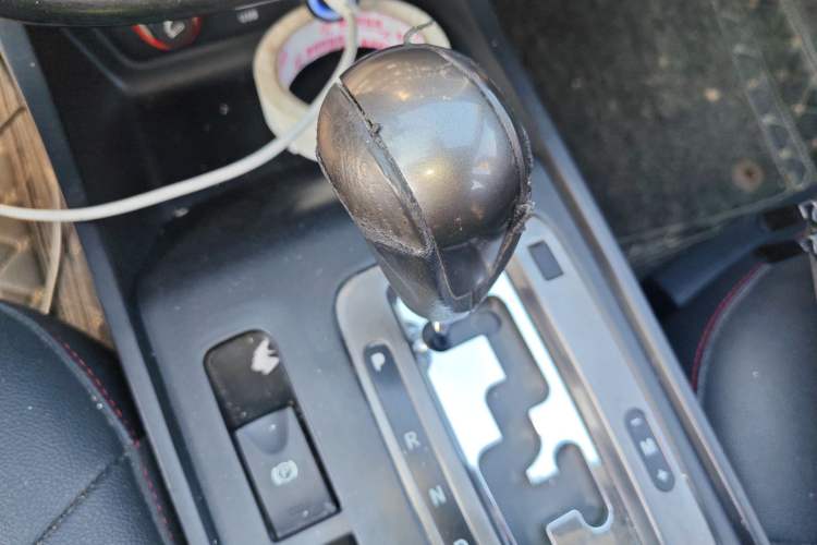 Used Bestune X80 2015 2.0L automatic luxury version
