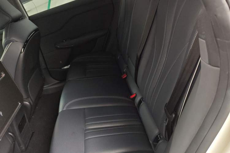 Used VOYAH COURAGE 2024 Long-Range Smart Edition
