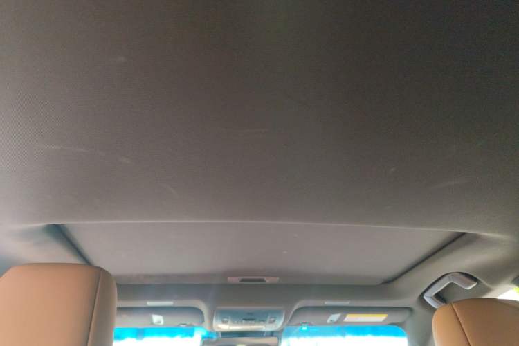 Used Lexus ES 2020 300h Premier Edition
