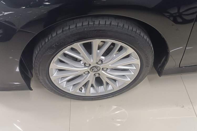 Used Toyota Camry 2019 2.5G Luxury Edition China V Standard Exterior 4