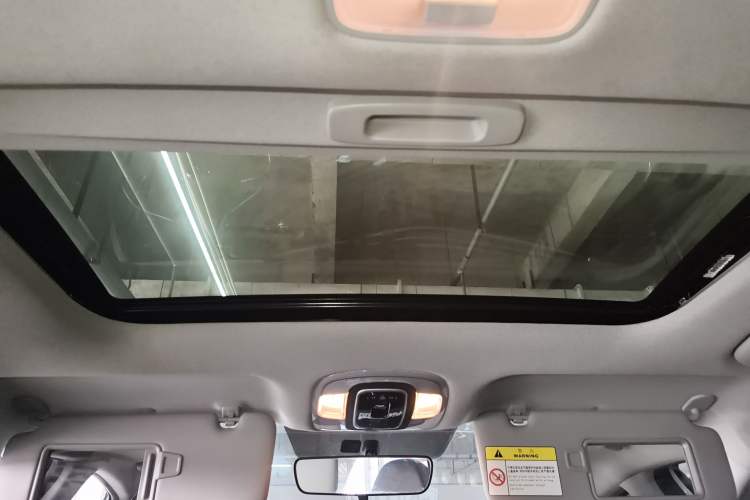 Used Hyundai Elantra 2022 1.5L CVT GLX Elite Edition Headliner