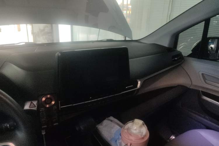 Used Toyota Granvia 2023 2.5L Hybrid Comfort Edition