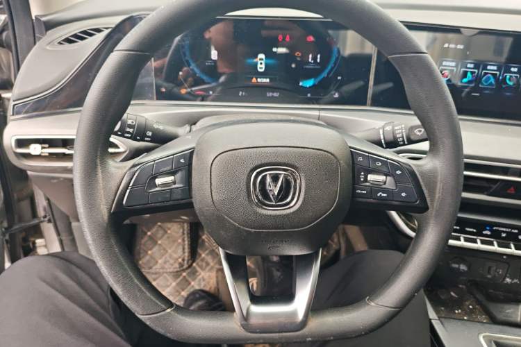 Used CHANGAN Eado 2021 PLUS 1.6L GDI Manual Elite Model Steering Wheel