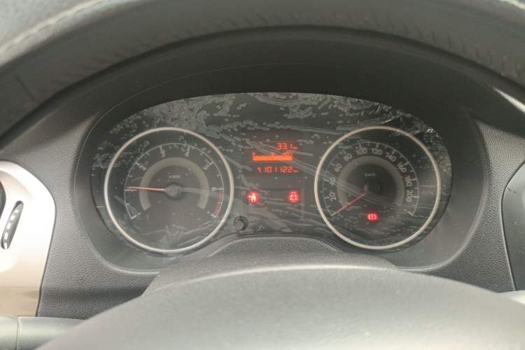 Used Peugeot 301 2014 1.6L Manual Luxury Edition