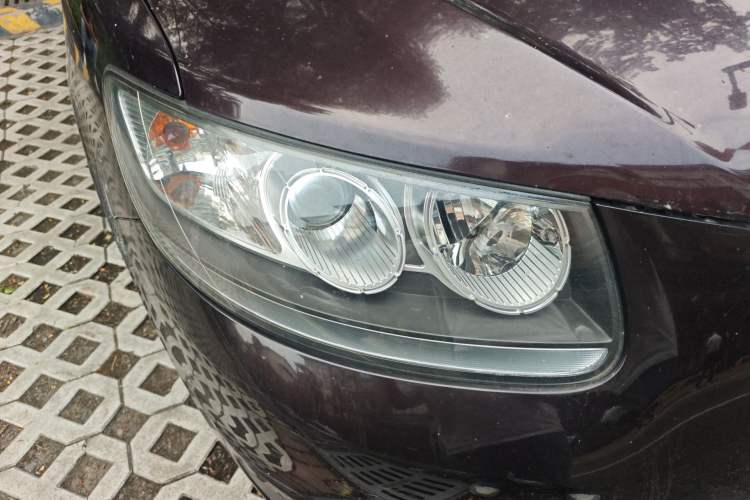 Used Hyundai Santa Fe Classic 2011 2.4 Comfort Edition 7-Seater Two-Wheel Drive