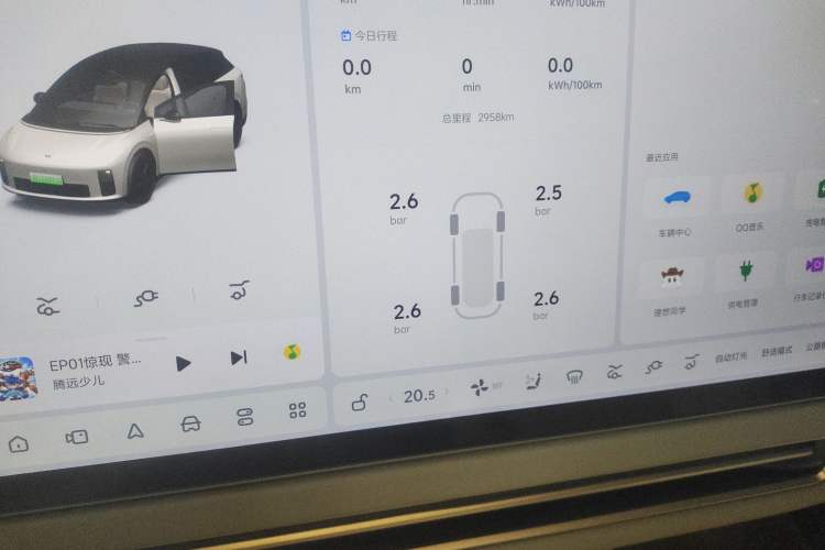 Used Li Auto i6 2025 Model Two-Wheel-Drive Standard Type
