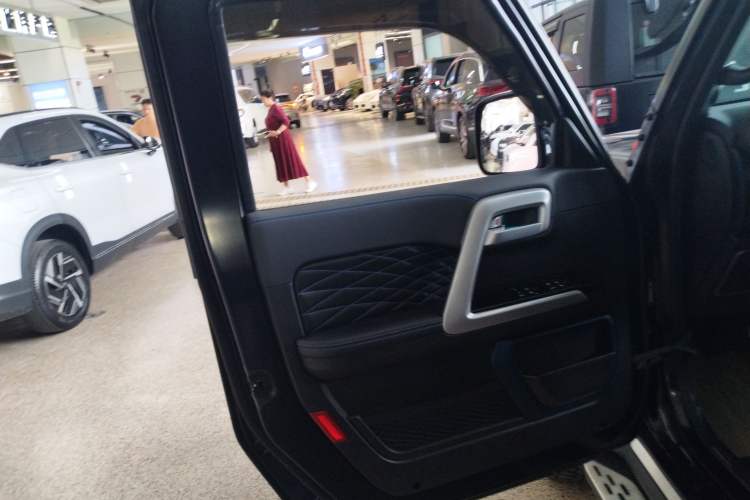 Used BAIC Off-Road BJ40 2024 2.0D Blade Hero Glory Edition