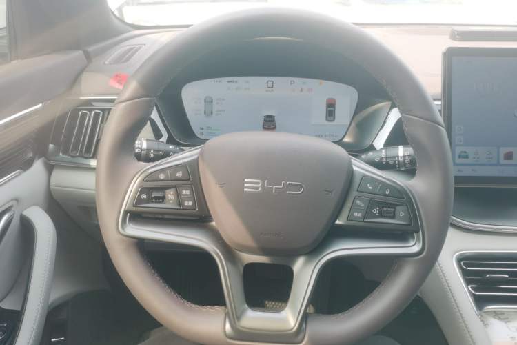 Used BYD Song PLUS New Energy 2025 DM-i 112KM Prestige Model