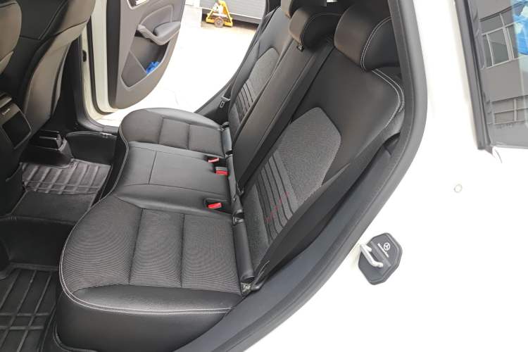 Used Mercedes-Benz B-Class 2015 B 200 Sport Edition