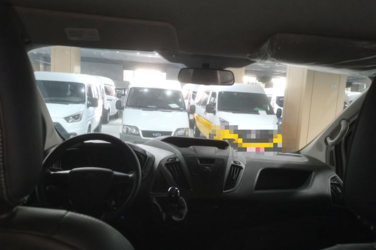 Used Ford Transit 2019 2.0T Diesel Multi-Purpose Commercial Vehicle Short Wheelbase Low Roof 6-Seater China VI Standard Headliner